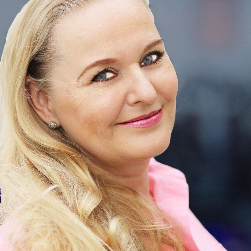 best-vocal-teachers-voice-lessons-pasadena-altadena-california-elizabeth best-vocal-teachers-voice-lessons-pasadena-altadena-california